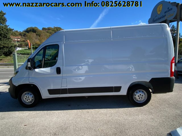 PEUGEOT Boxer usata, con Volante multifunzione