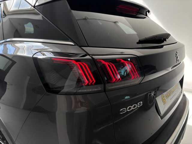 PEUGEOT 3008 usata, con Bracciolo