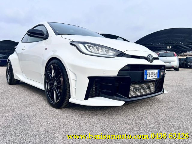 TOYOTA Yaris usata, con Sedili riscaldati