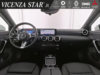 MERCEDES-BENZ A 200 usata, con Autoradio