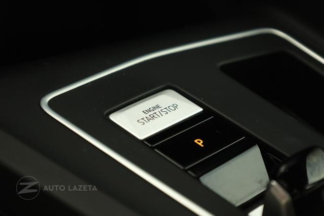 VOLKSWAGEN Golf usata, con Controllo trazione