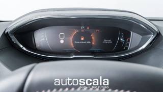 PEUGEOT 3008 usata, con Touch screen
