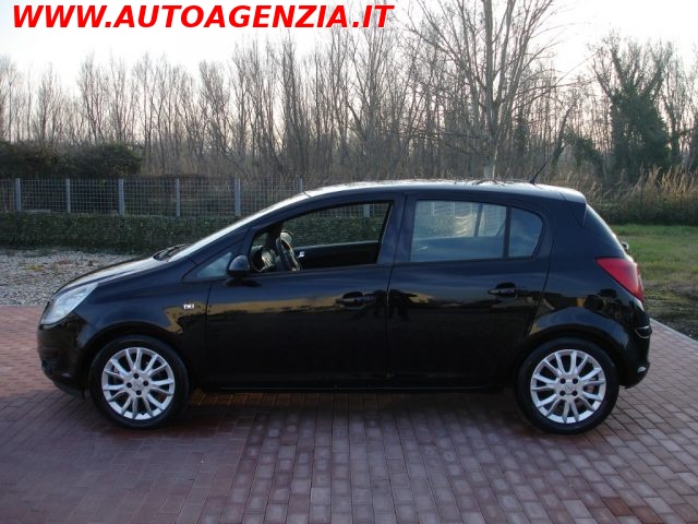 OPEL Corsa usata 2