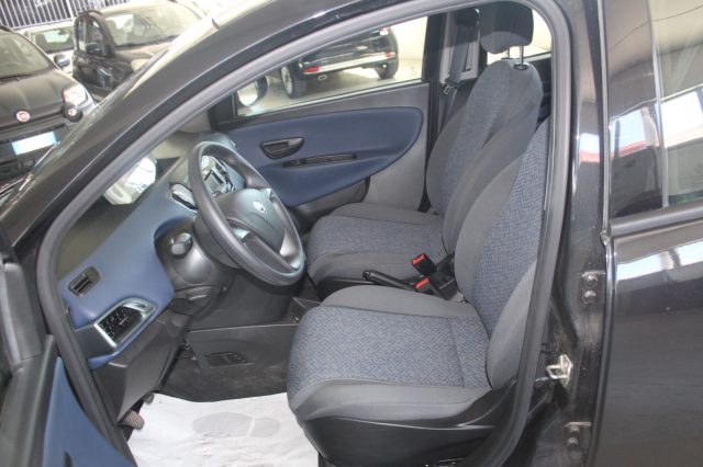 LANCIA Ypsilon usata, con Chiusura centralizzata