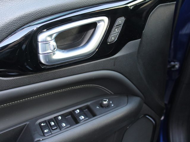 JEEP Compass usata, con Touch screen