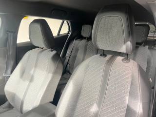 PEUGEOT 2008 usata, con Sistema di navigazione