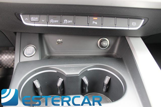 AUDI A4 usata, con Portellone posteriore elettrico