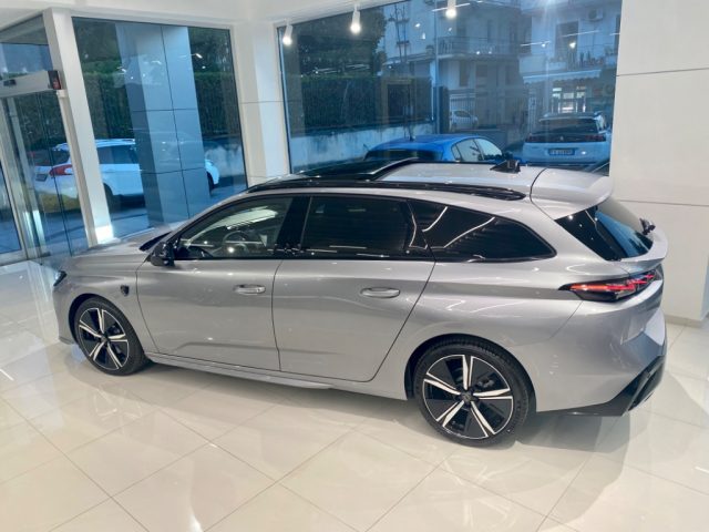 PEUGEOT 308 usata, con Alzacristalli elettrici