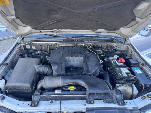 MITSUBISHI Pajero usata, con Portapacchi