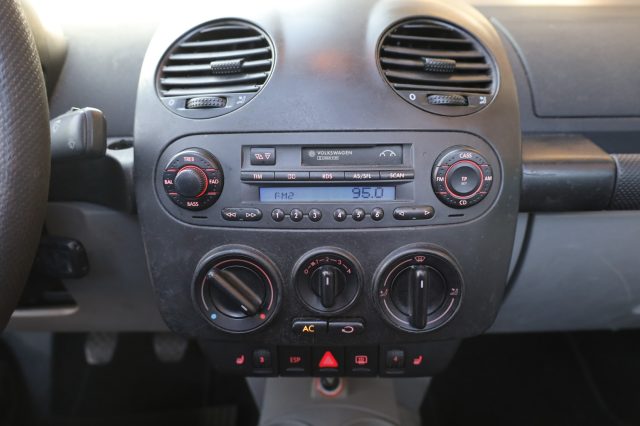 VOLKSWAGEN New Beetle usata, con Boardcomputer