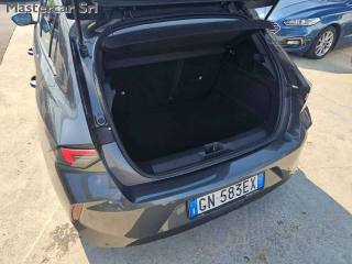 OPEL Astra usata, con Servosterzo