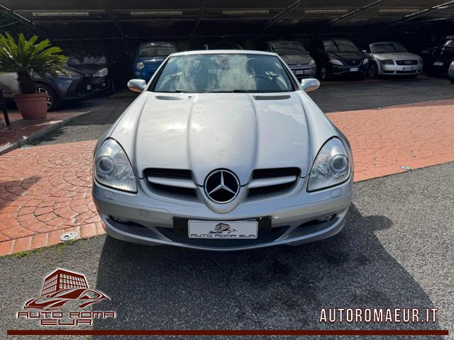 MERCEDES-BENZ SLK 200 usata, con Cerchi in lega