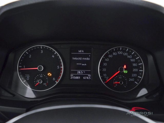VOLKSWAGEN Amarok usata 12