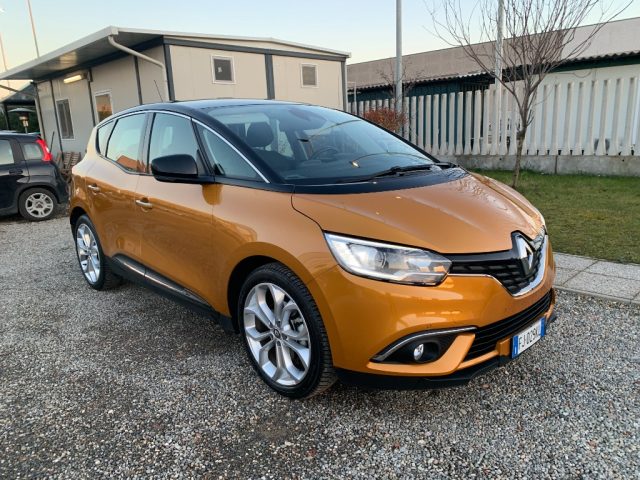 RENAULT Scenic usata, con Airbag laterali