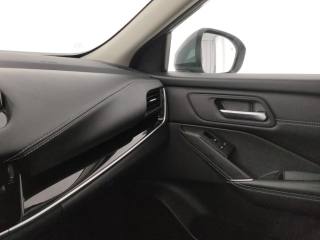 NISSAN Qashqai usata, con Luci diurne LED