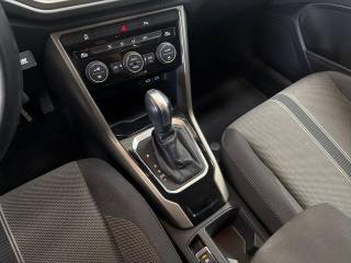 VOLKSWAGEN T-Roc usata, con Controllo automatico clima