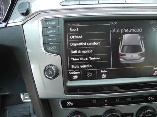 VOLKSWAGEN Passat Alltrack usata, con Bracciolo