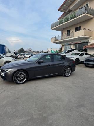 ALFA ROMEO Giulia usata, con Airbag