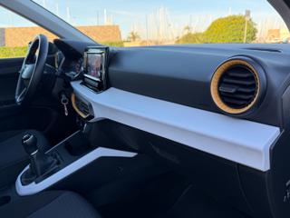 SEAT Arona usata, con Sedile posteriore sdoppiato