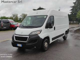 PEUGEOT Boxer usata, con Airbag