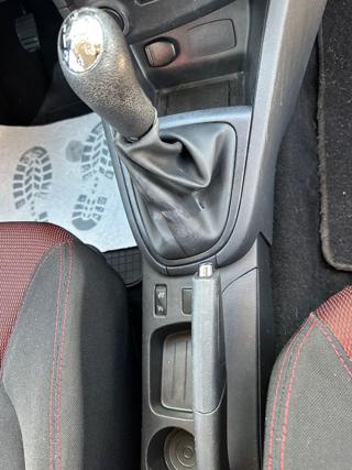 RENAULT Clio usata, con Isofix
