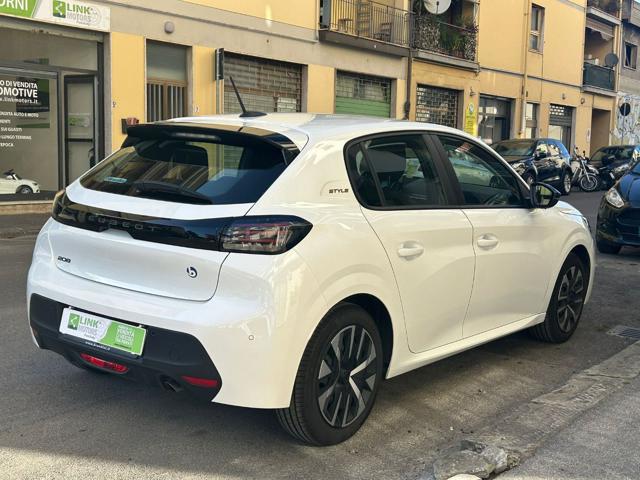 PEUGEOT 208 usata, con Park Distance Control
