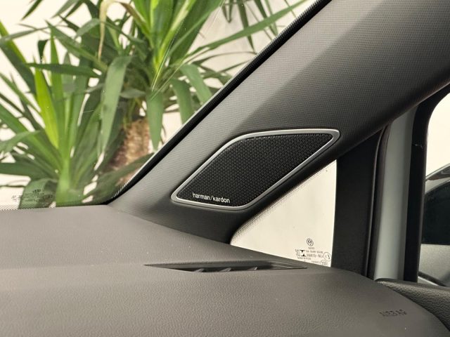 VOLKSWAGEN Golf usata, con Climatizzatore