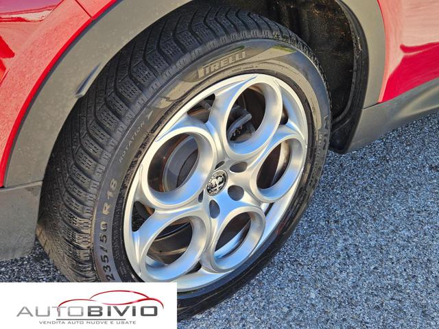 ALFA ROMEO Tonale usata, con Park Distance Control