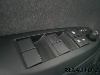 TOYOTA Yaris usata, con Sistema di navigazione