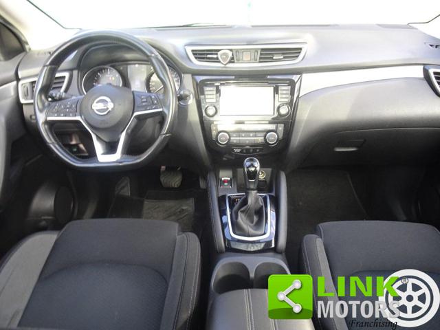 NISSAN Qashqai usata, con Boardcomputer