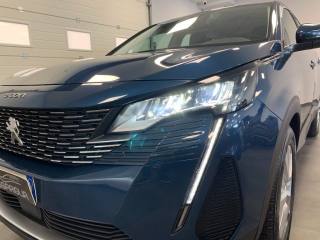 PEUGEOT 5008 usata, con Autoradio digitale