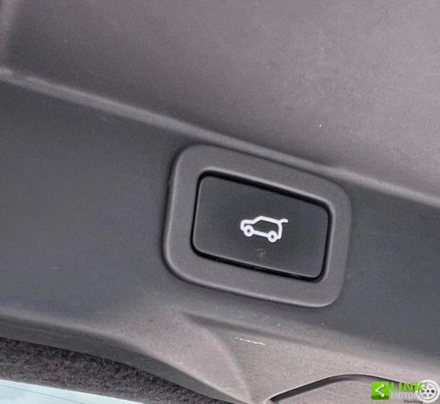 LAND ROVER Range Rover Sport usata, con Park Distance Control