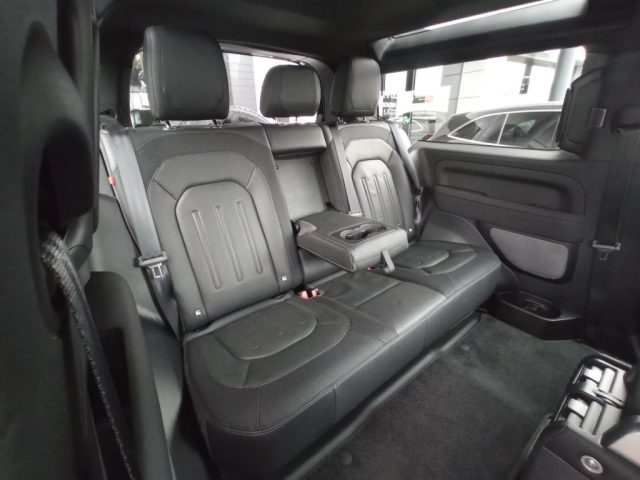 LAND ROVER Defender usata, con Controllo automatico clima