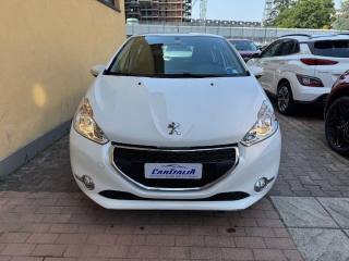 PEUGEOT 208 usata, con Airbag