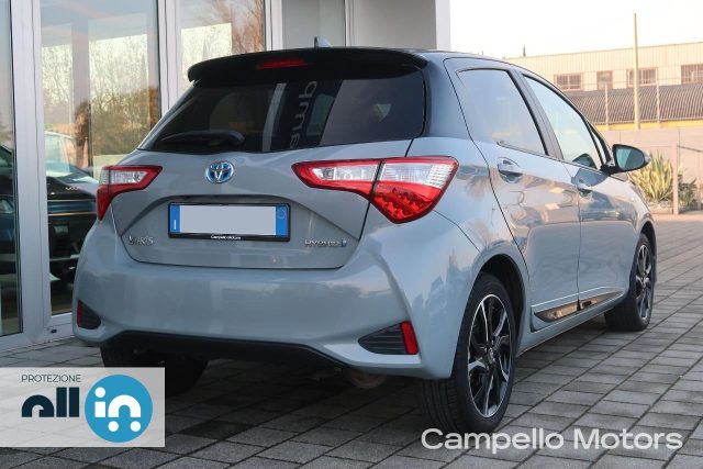 TOYOTA Yaris usata 2