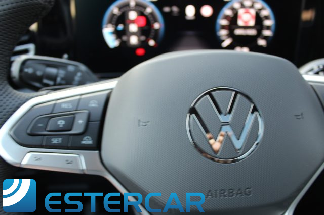 VOLKSWAGEN Tiguan usata, con Sedili sportivi