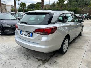 OPEL Astra usata, con Alzacristalli elettrici