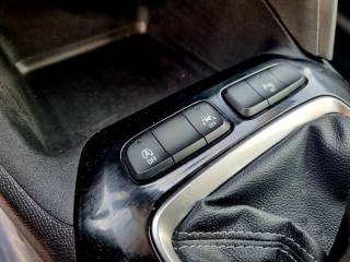 OPEL Corsa usata, con Autoradio digitale