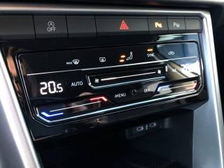 VOLKSWAGEN T-Roc usata, con Sensore di pioggia