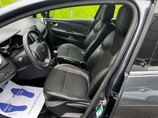RENAULT Clio usata, con Controllo automatico clima