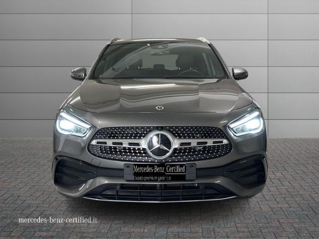 MERCEDES-BENZ GLA 200 usata, con Airbag laterali