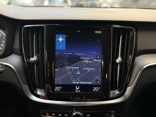VOLVO V60 usata, con Park Distance Control