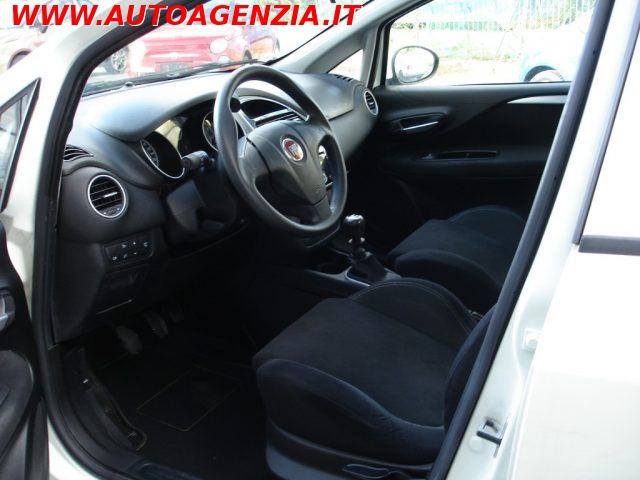 FIAT Punto usata 11