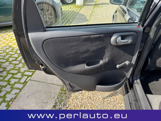 OPEL Corsa usata, con Boardcomputer