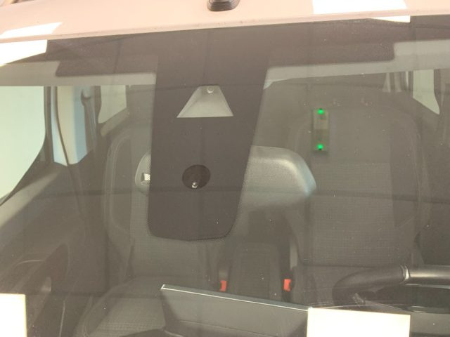 PEUGEOT Rifter usata, con Bluetooth