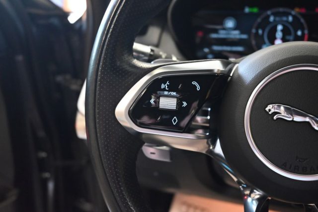JAGUAR E-Pace usata 43