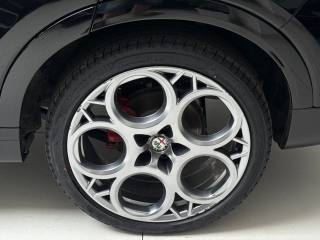 ALFA ROMEO Tonale usata, con Specchietti laterali elettrici