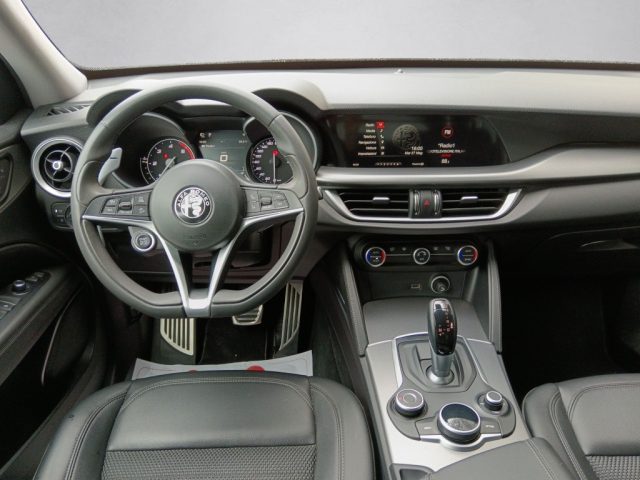 ALFA ROMEO Stelvio usata, con Cerchi in lega