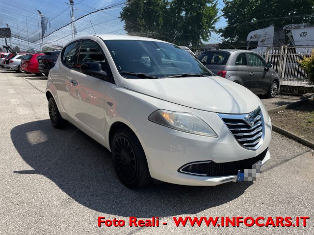 LANCIA Ypsilon usata, con ABS