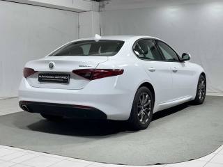 ALFA ROMEO Giulia usata, con Autoradio